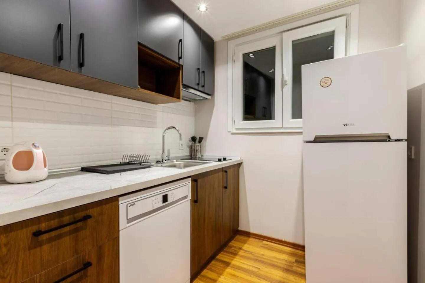 Apartment Cute Private Garden 2Bd2Bath Quaint Home! #366 Istanbul Turkey